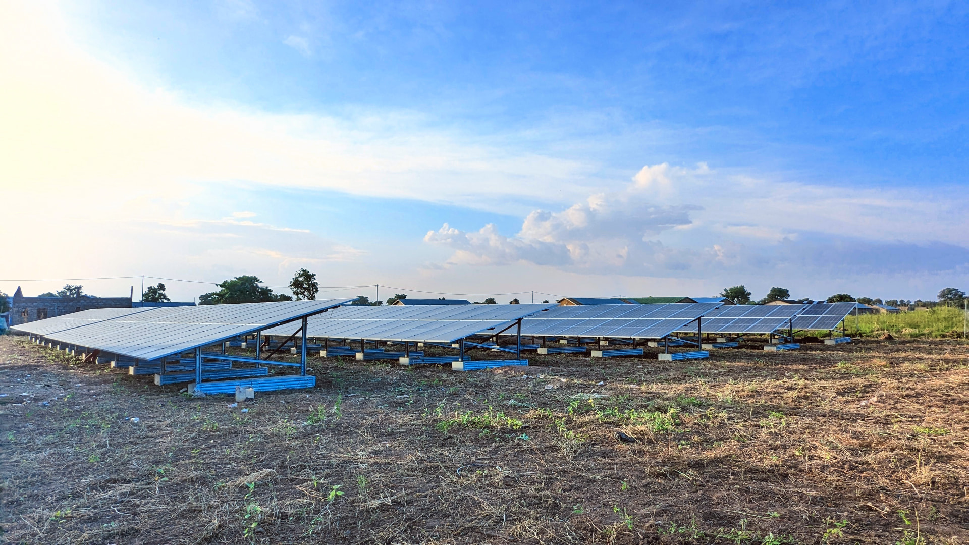 Mini-grids multifonctionnels